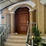 Bright Spacious Rental Unit Silom